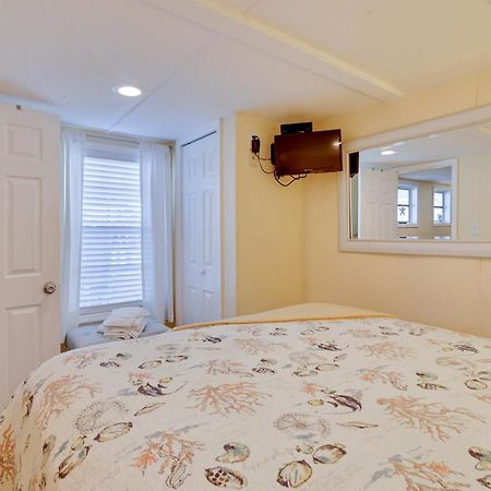 Surfside Beach Home With Pool Access Walk To Beach! Myrtle Beach Exterior foto